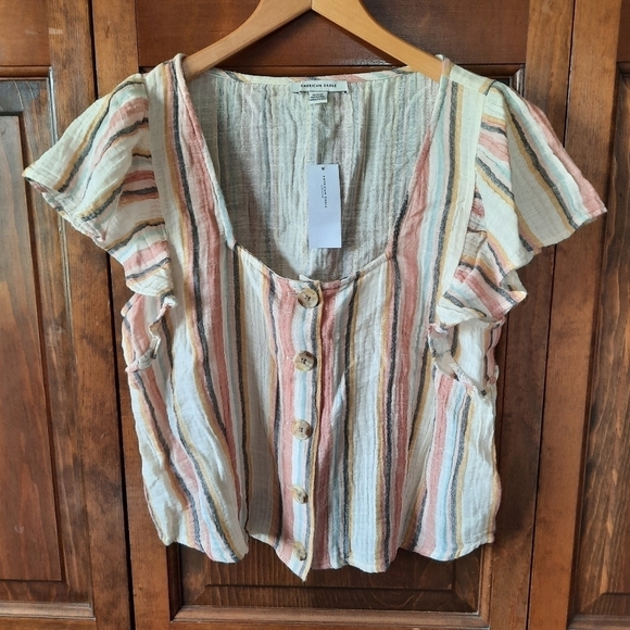 NWT American Eagle 100% cotton striped ruffle sleeve cropped button front shirt - Picture 1 of 10
